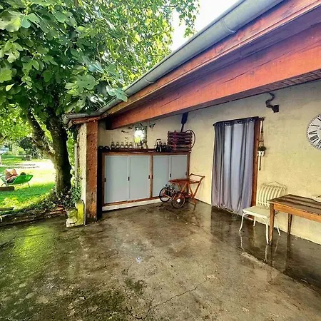 La Casa Del Papa - Maison Spacieuse Avec Jardin Dole Exterior photo
