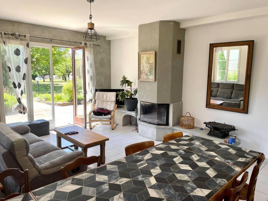 La Casa Del Papa - Maison Spacieuse Avec Jardin * Dole